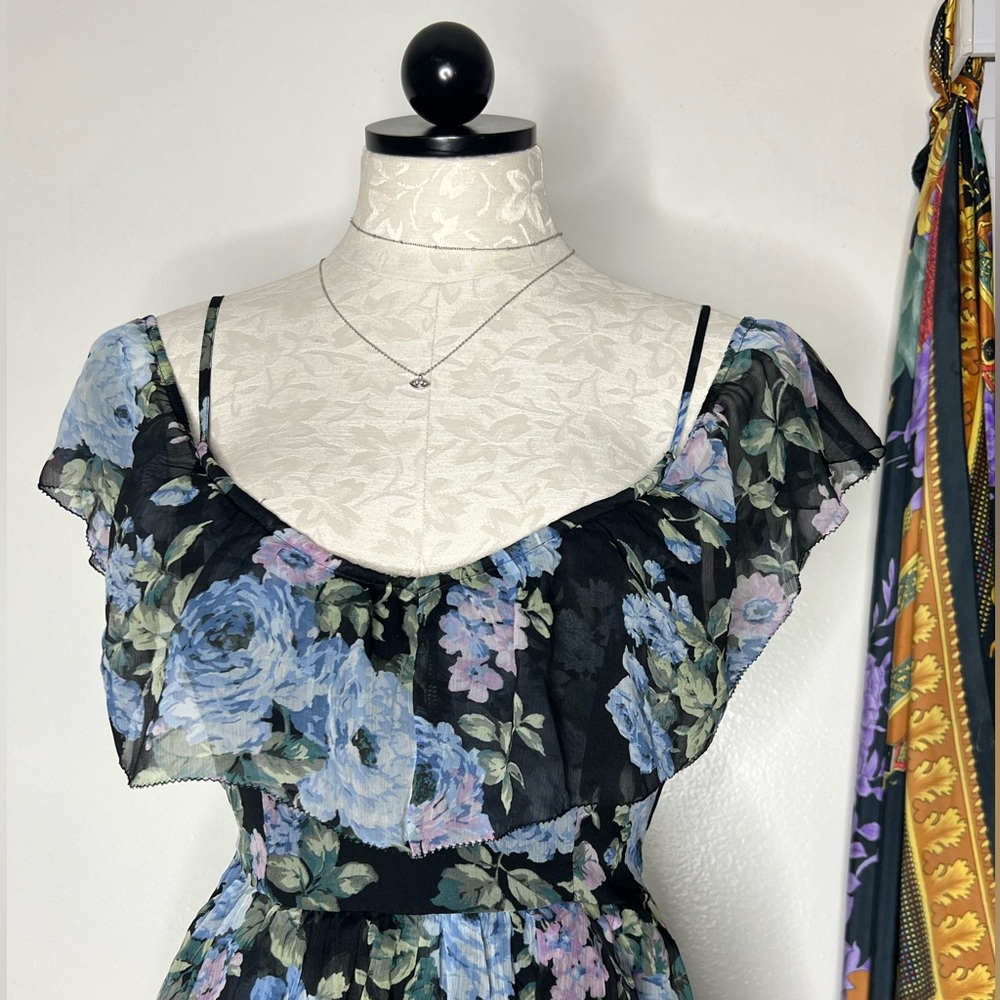 A&F FLORAL DRESS